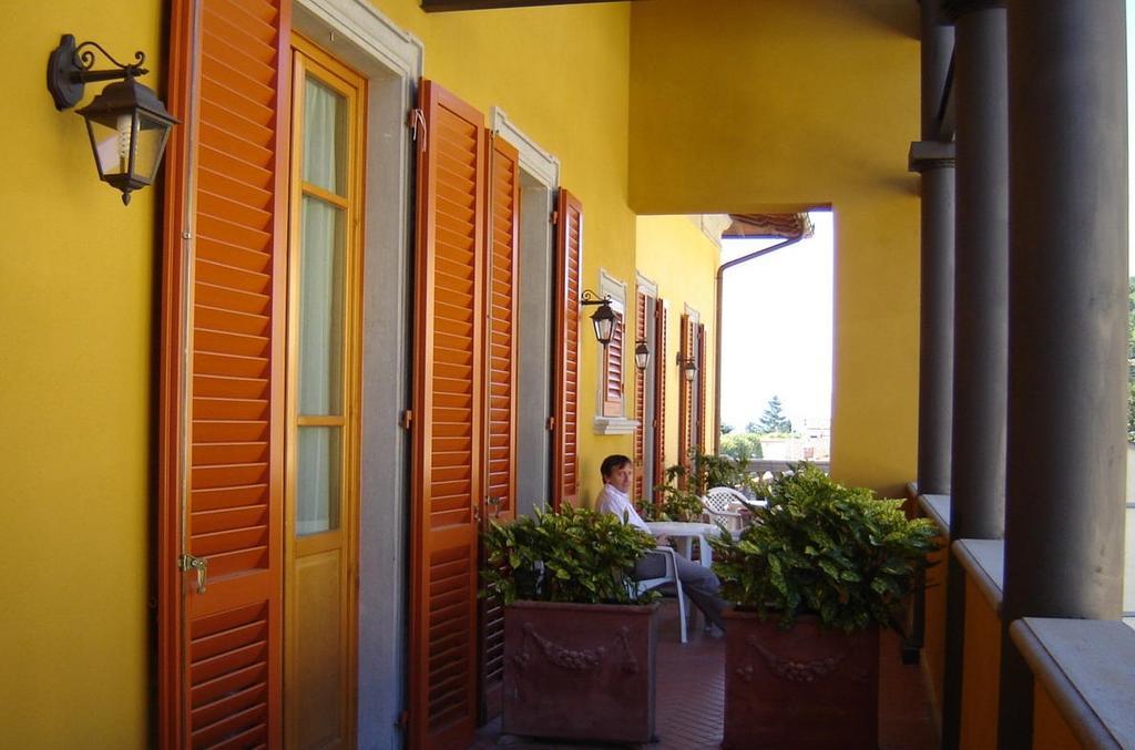 Hotel La Rosa Ronta Habitación foto